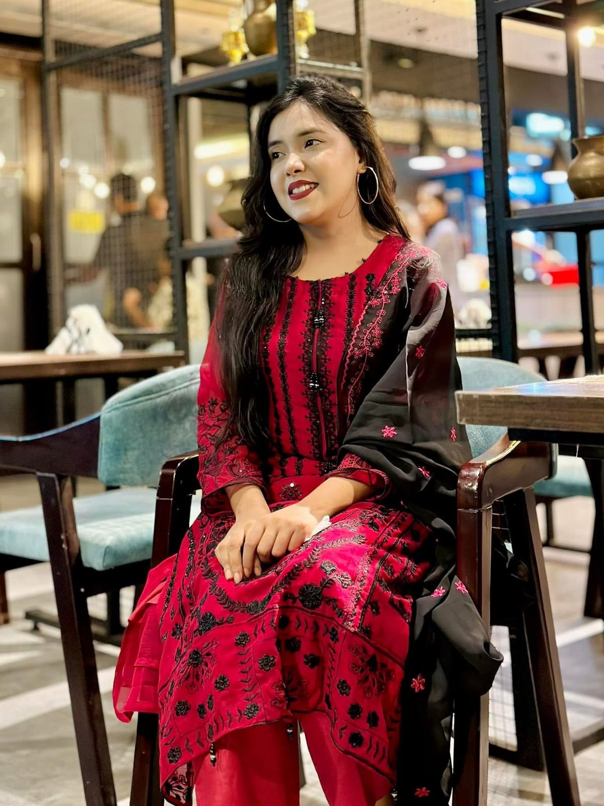 Indian White Gold Georgette 3-Piece Set